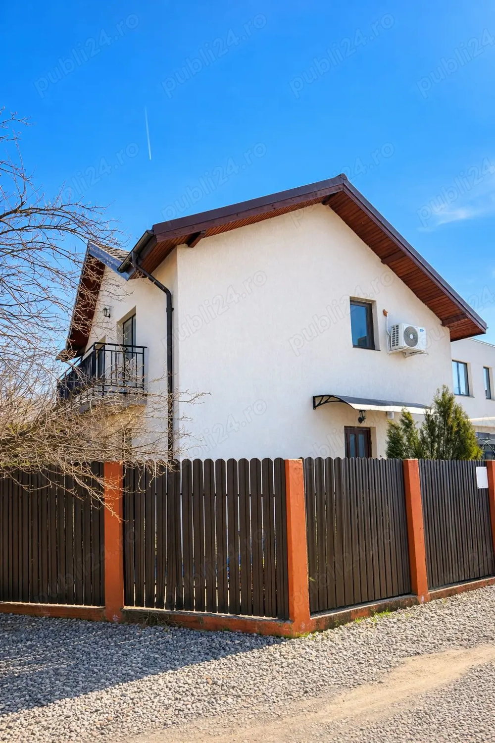  Casă 4 camere Comuna Berceni 