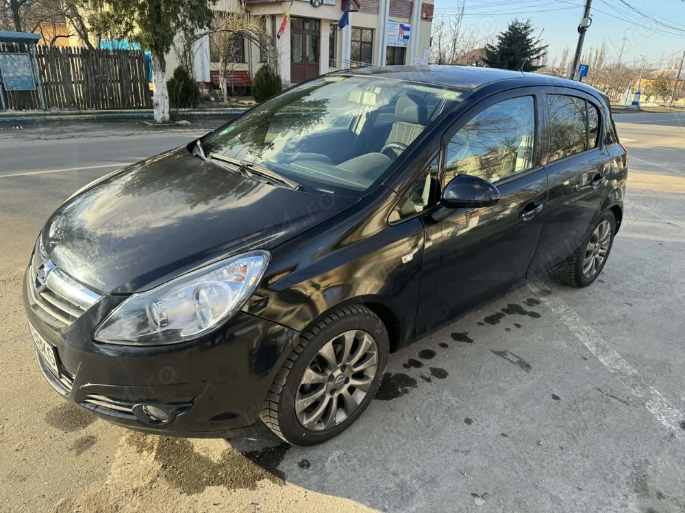De Vânzare Opel Corsa D 1.2 benzină an 2010 