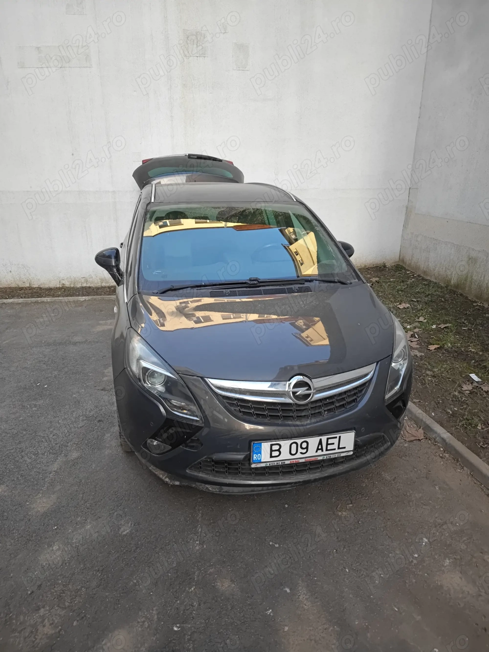 Opel Zafira Tourer 2015