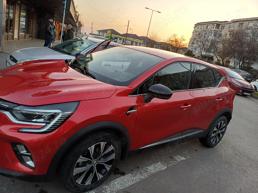 De vanzare renault kaptur myld hibrid