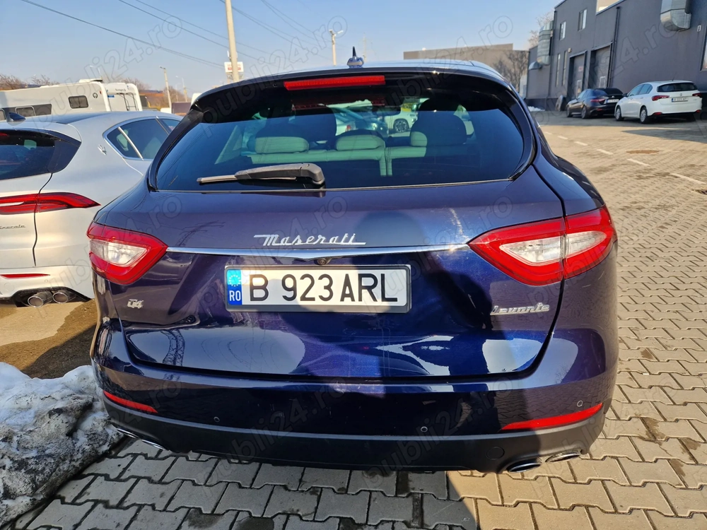 Maserati levante suv q4