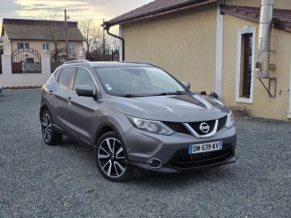 Nissan qashqai TEKNA 1.6L DCI  cutie automată