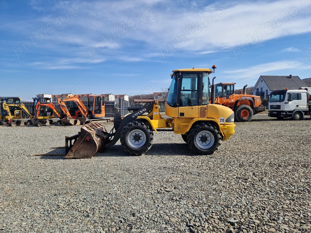 Încărcător frontal Volvo L 35 B
