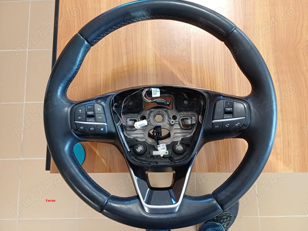 Vand volan Ford Focus