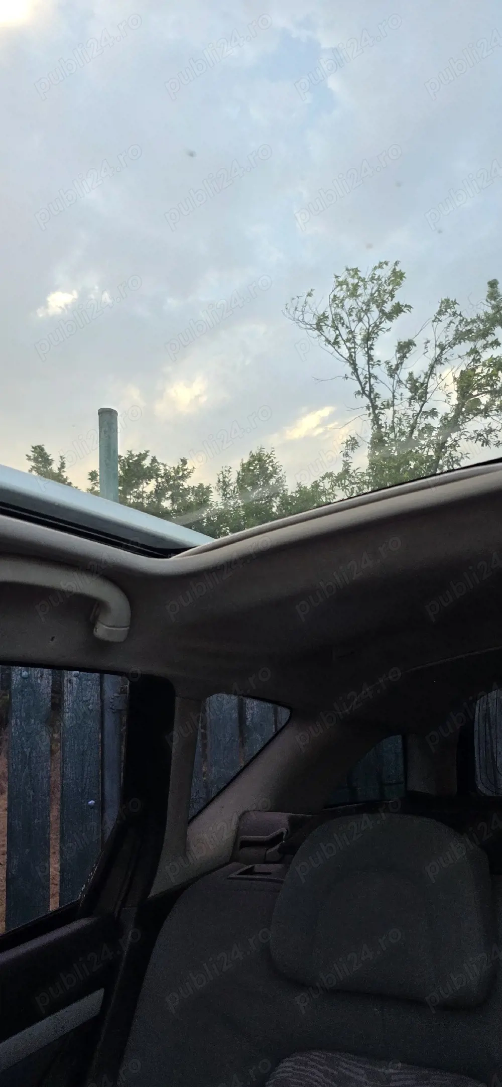 Vând Peugeot 407 2004 