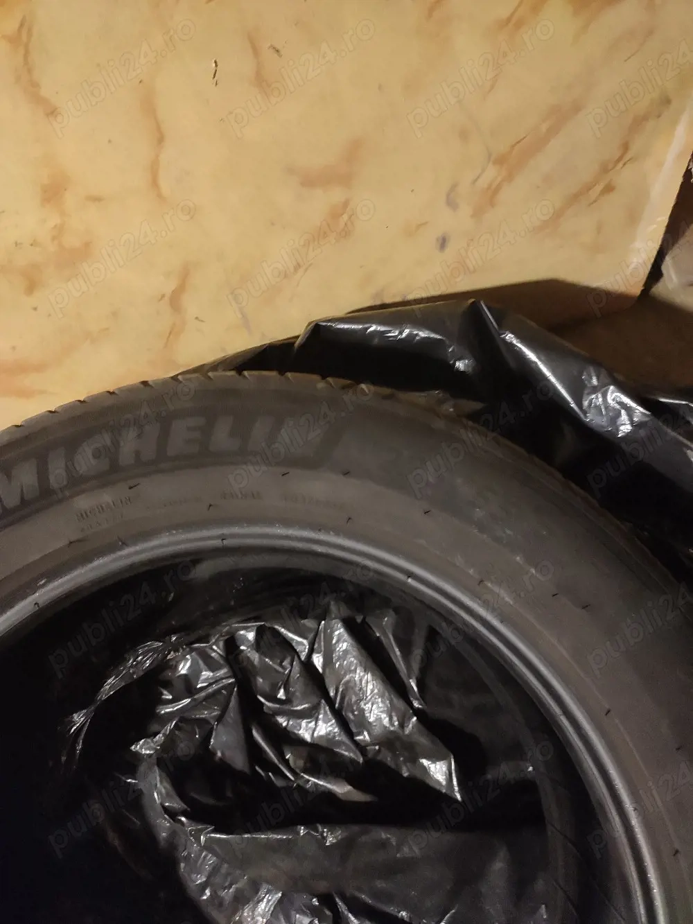 Set anvelope vara 225/55/R17