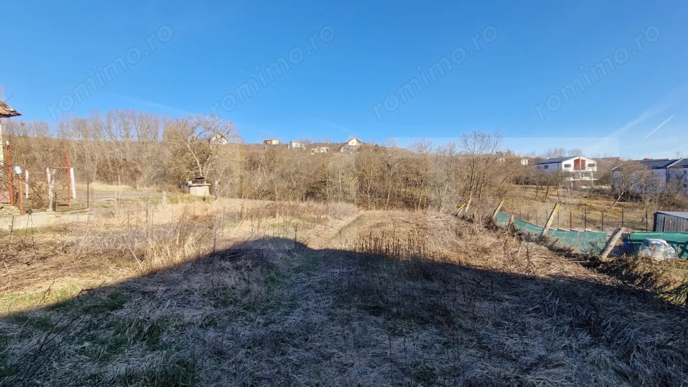 Teren intravilan, 2000mp, toate utilitatile la front, Chinteni