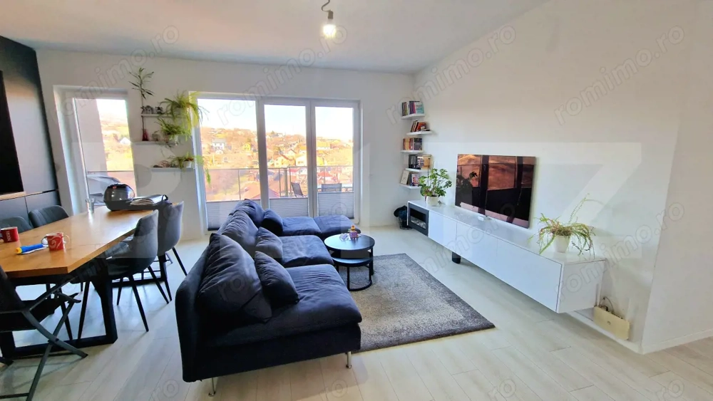 Penthouse cu 4 camere, 95 mp, 2 parcari subterane, panorama, zona Iris