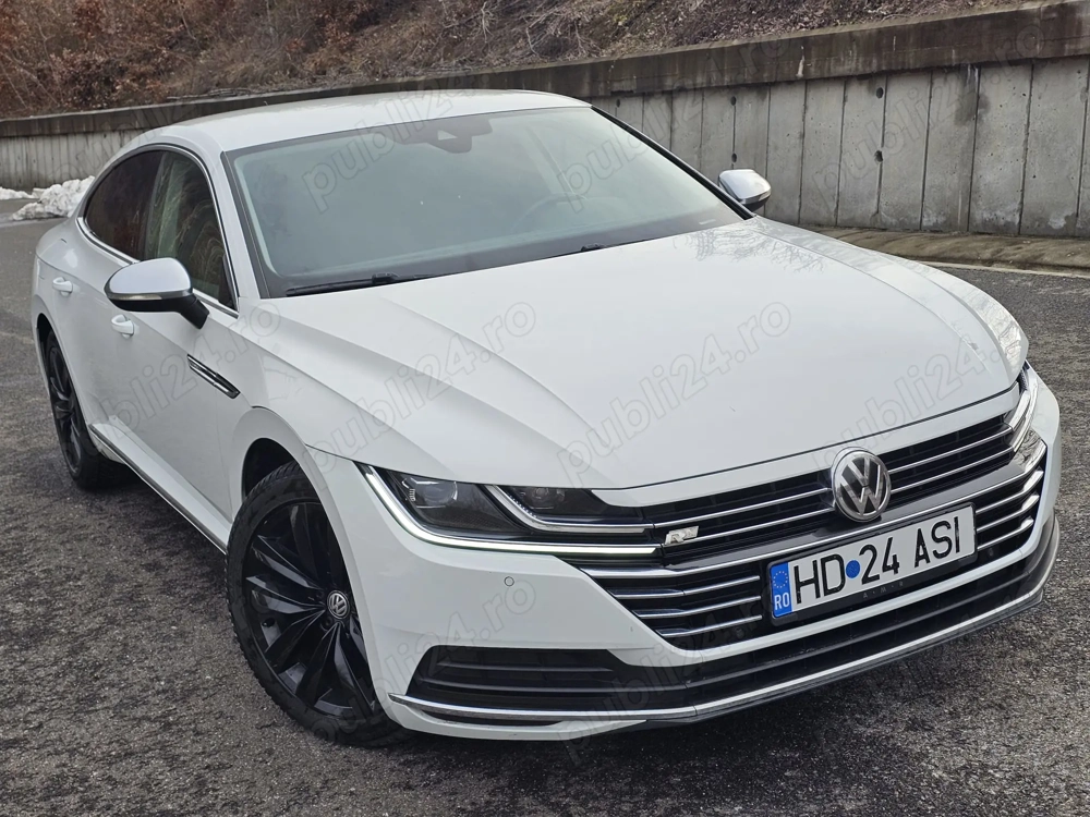 Volkswagen Arteon 2.0 TDi R-Line DSG