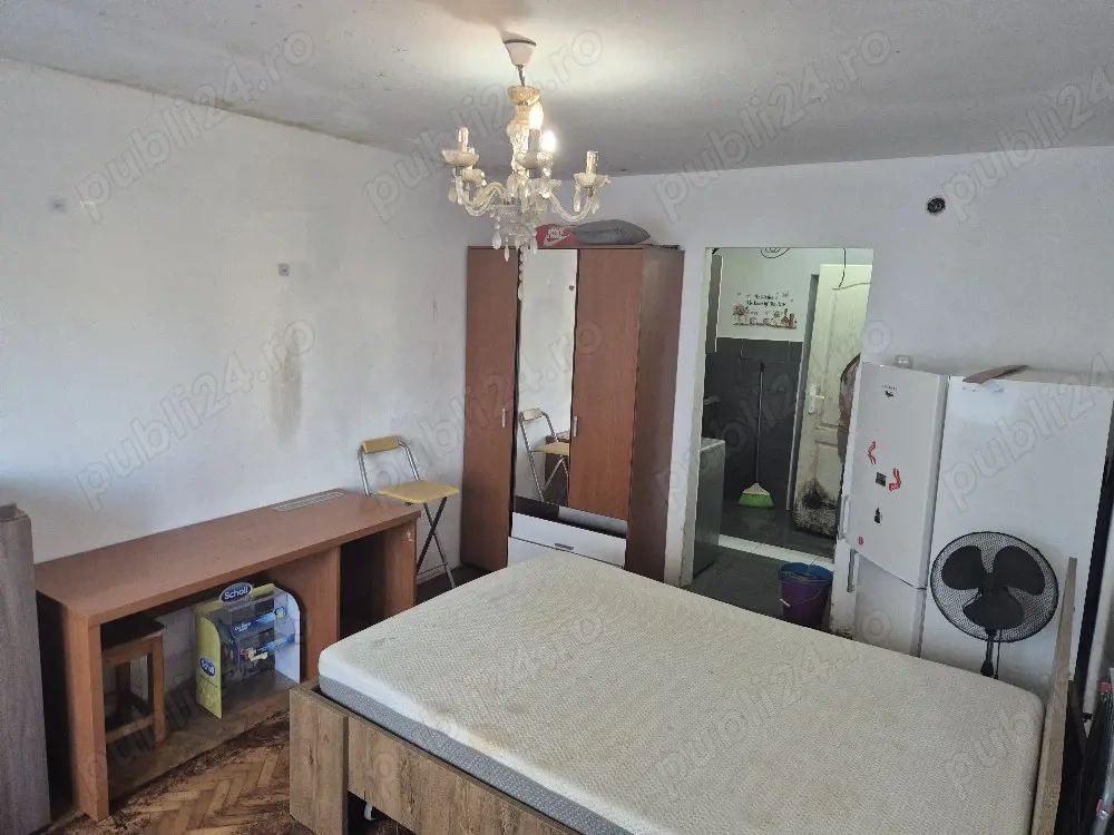 Proprietar direct, garsoniera mare 25mp in complexul studentesc et 2
