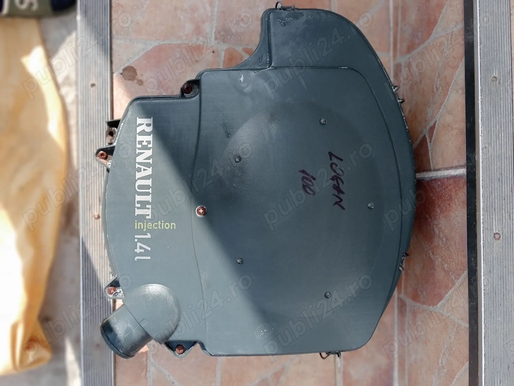 Carcasa filtru aer Logan 1.4