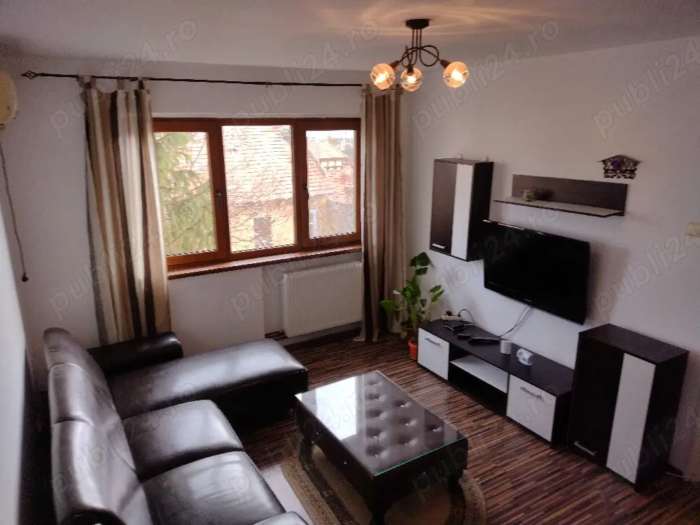 Închiriez apartament cu 2 camere, Piața Mica, str. Tudor Vladimirescu, ultracentral 