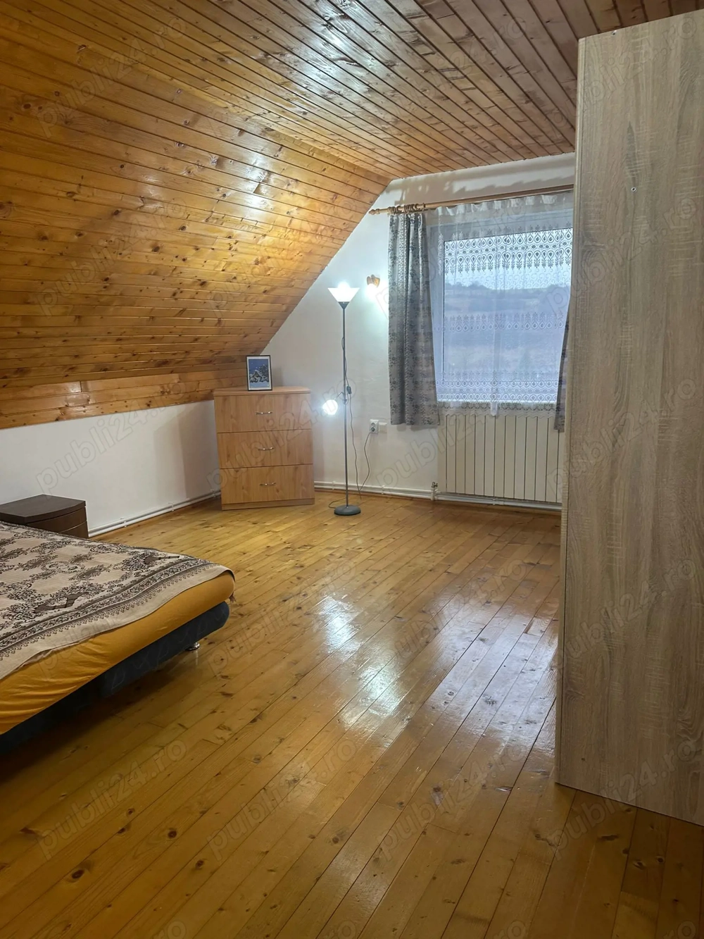 Vand casa (de vacanta) in apropiere de localitatea Sighisoara