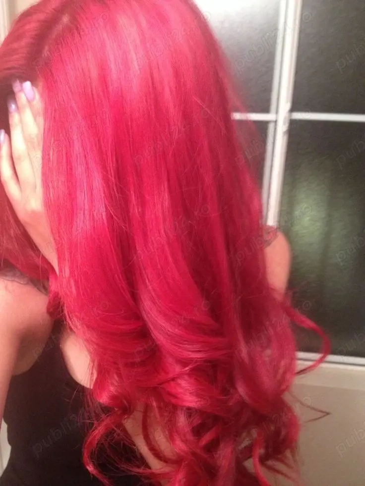 Sunt Giulya ...vreau sa iti ofer tot ce am mai bun.