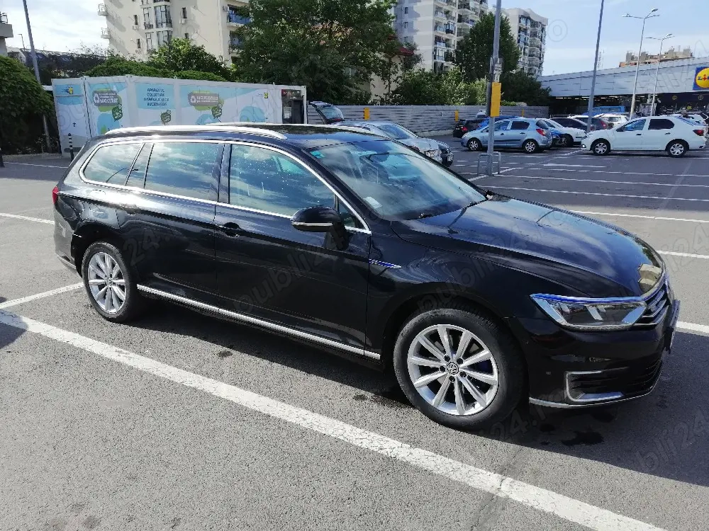 Passat GTE 2017 Proprietar | Virtual Cockpit | ACC | Piele | Panoramic | LED