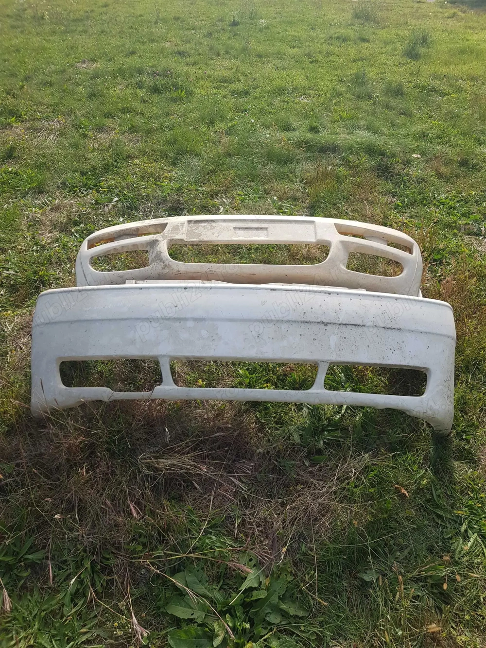 Bara fata   spate din fibra