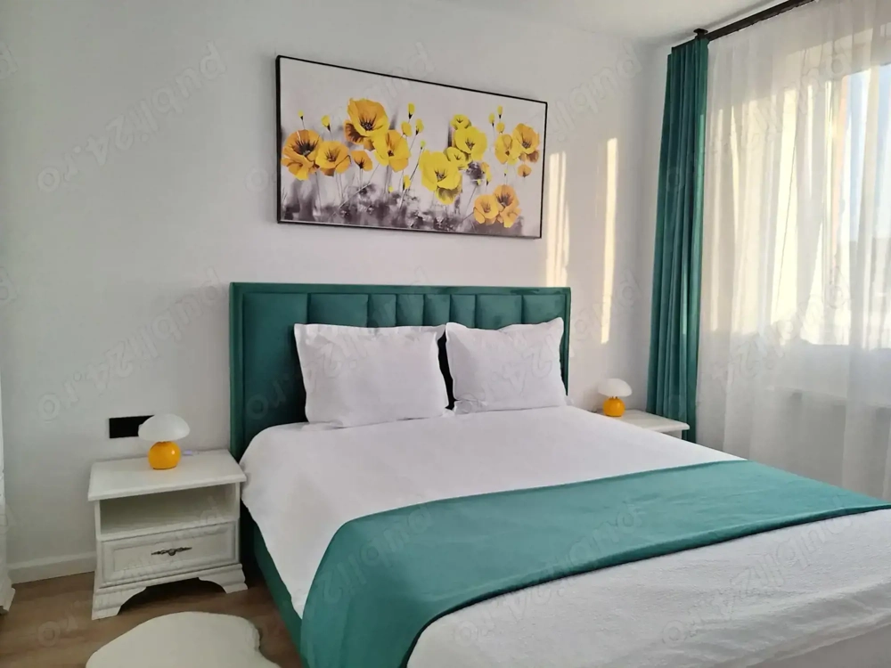Inchiriez  apartament  în ansamblu  nou