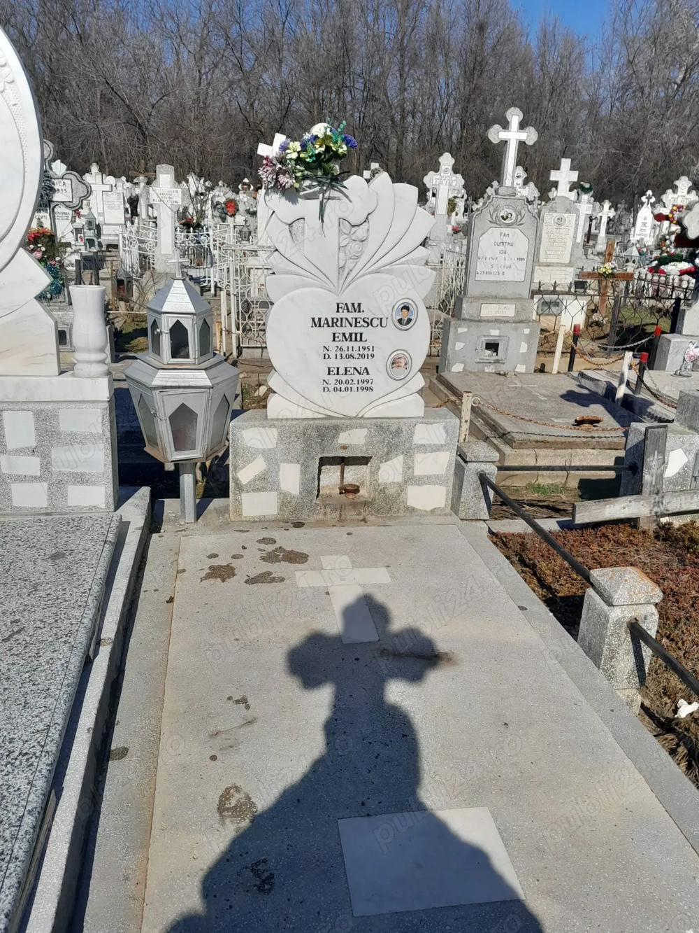 Loc de veci la cimitirul Radu negru particular