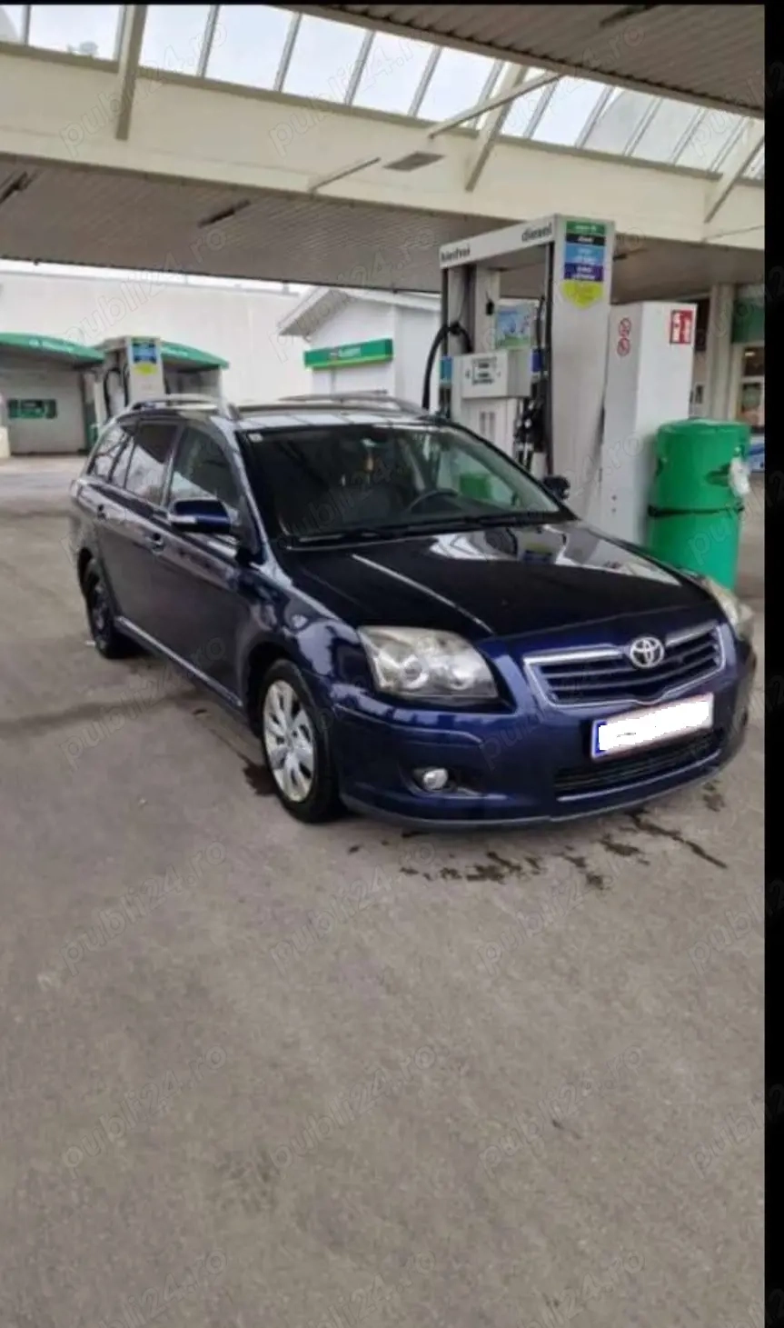 Dezmembrez Toyota Avensis T25/DT251