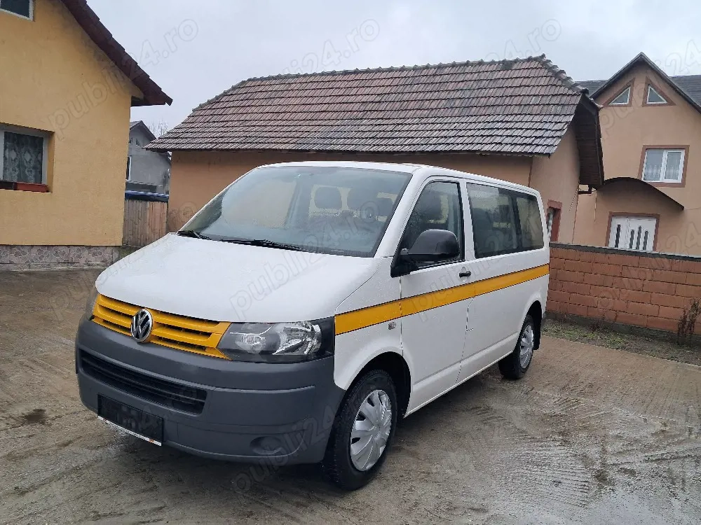 vw transporter t5 2011 2 litri euro5 clima top