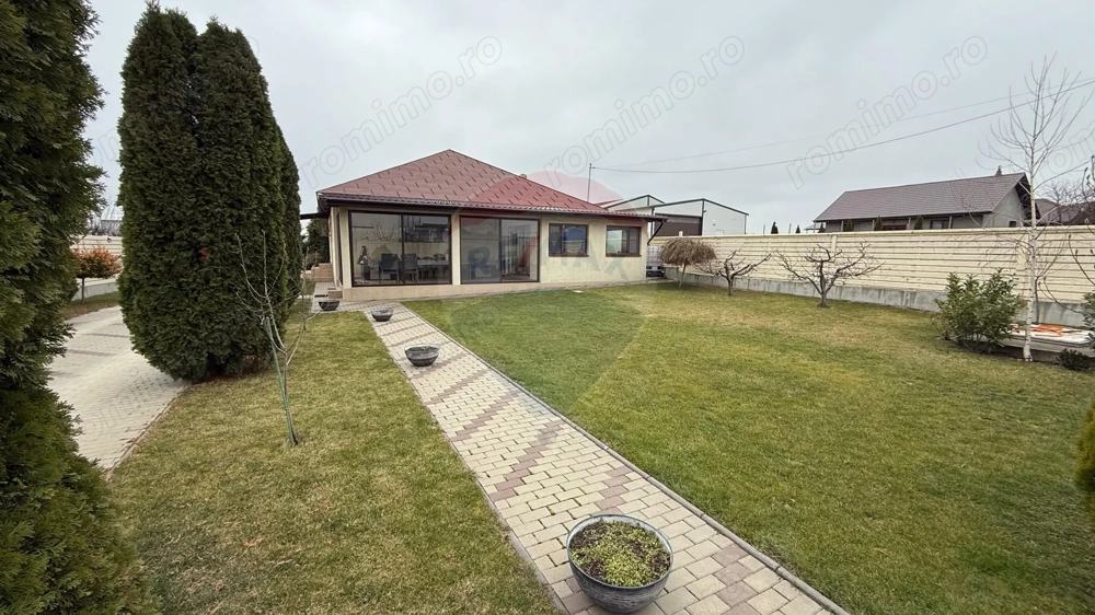 Casă / Vilă cu 3 camere de vânzare Munteni Tecuci