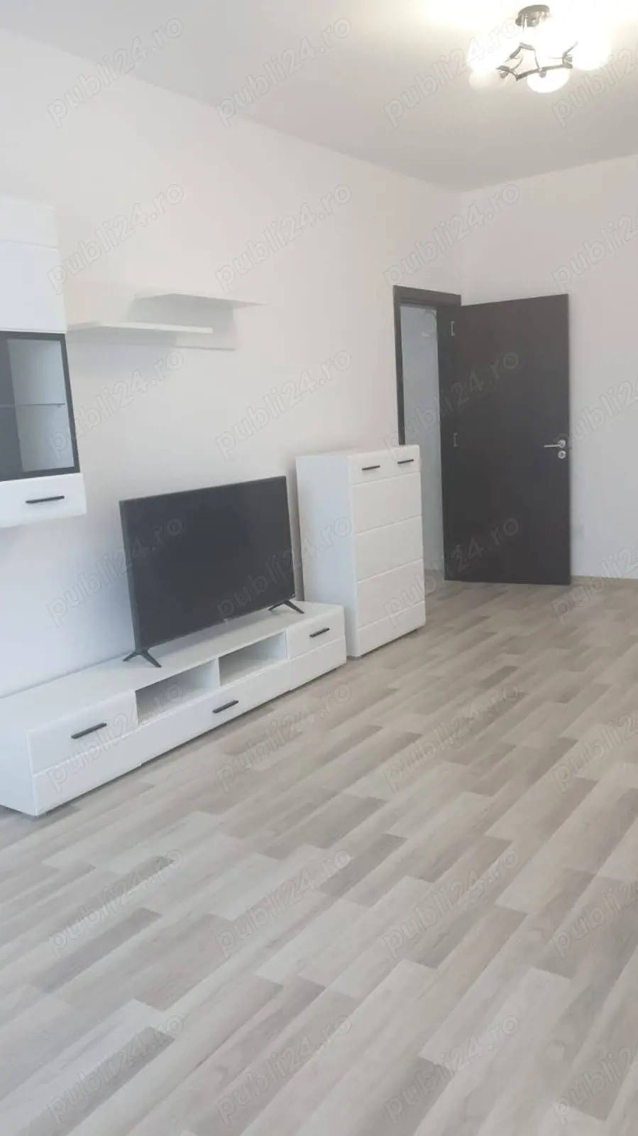 Inchiriez Apartament 2 Camere