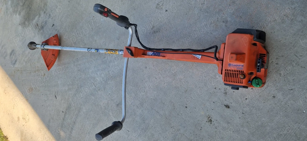 Motocositoare Husqvarna 235 FR Xtorq