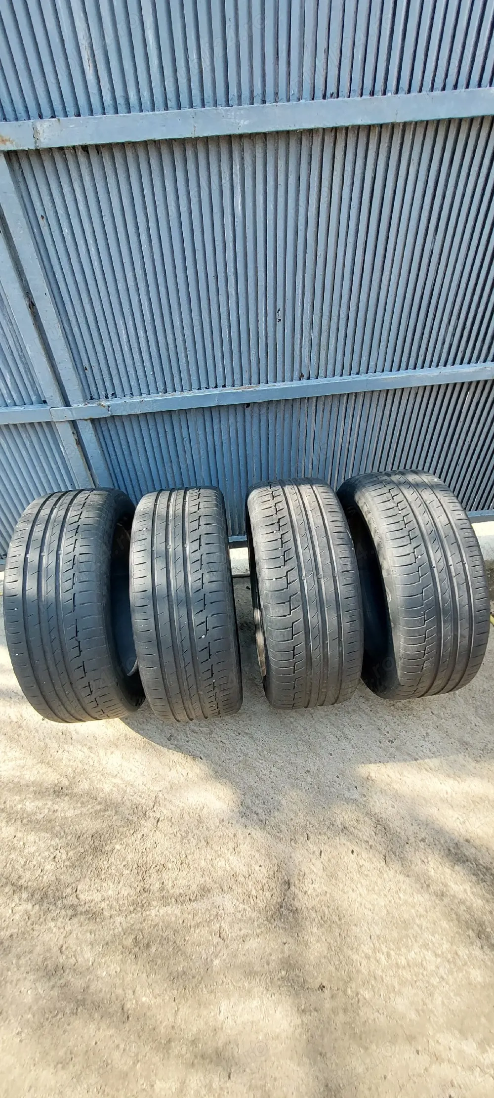 Anvelope vară 225 50 17 