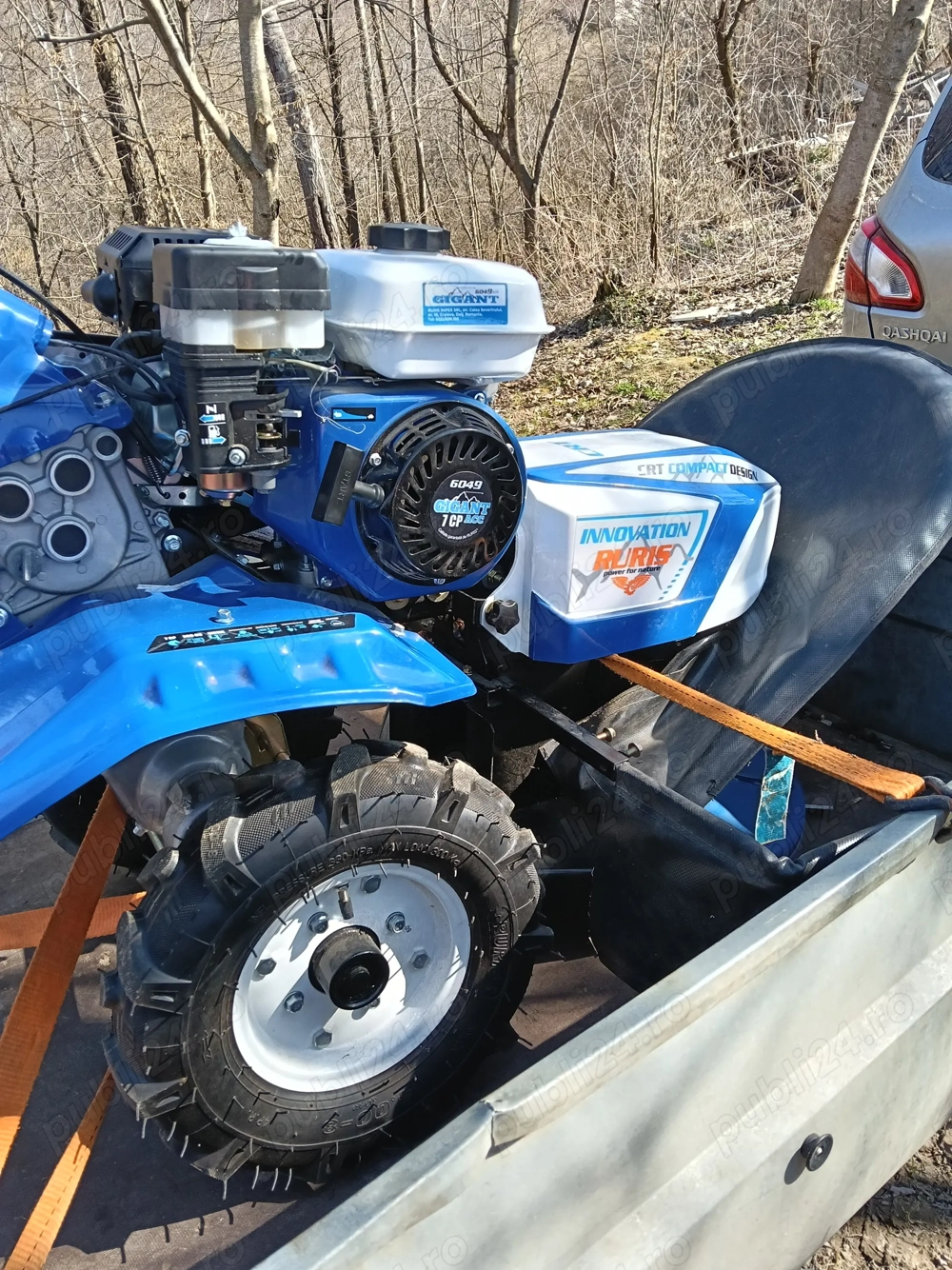 Vând motosapă și motocoasă 2in 1 nou