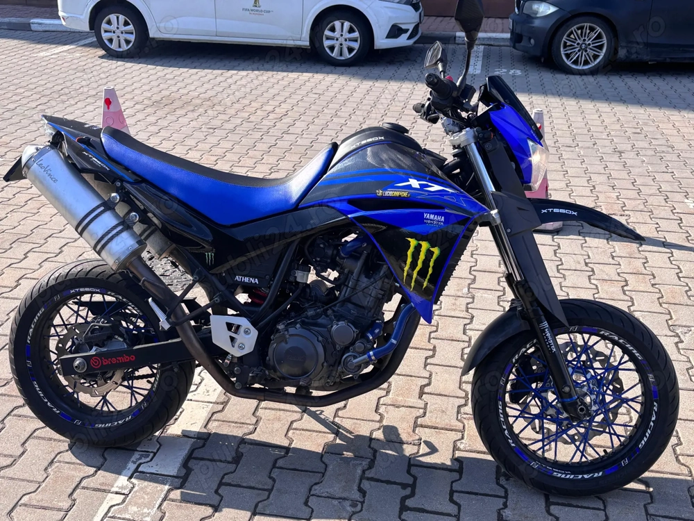 Yamaha XT660X Supermoto