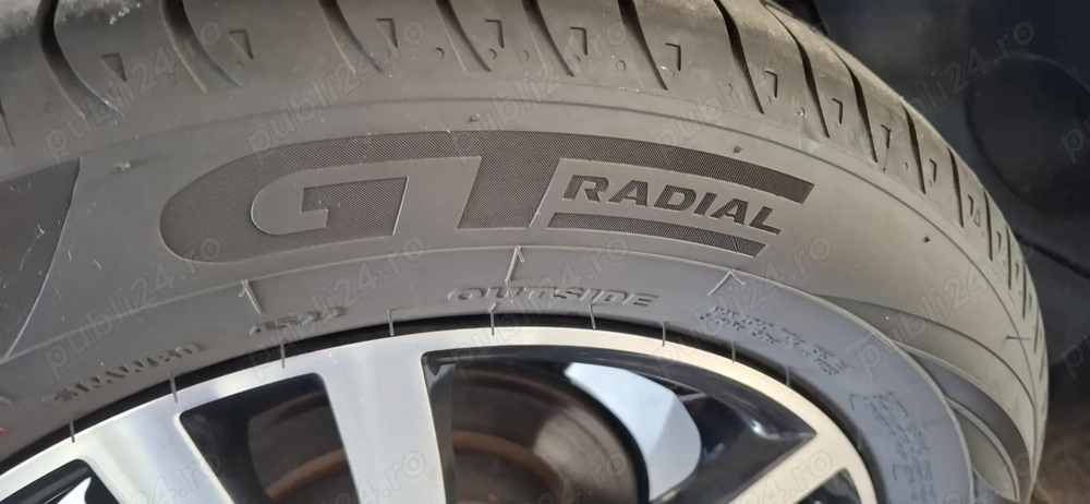 Vand 4 cauciucuri cu jeanta si martor aer  205/60/16 GT Radial ca si noi