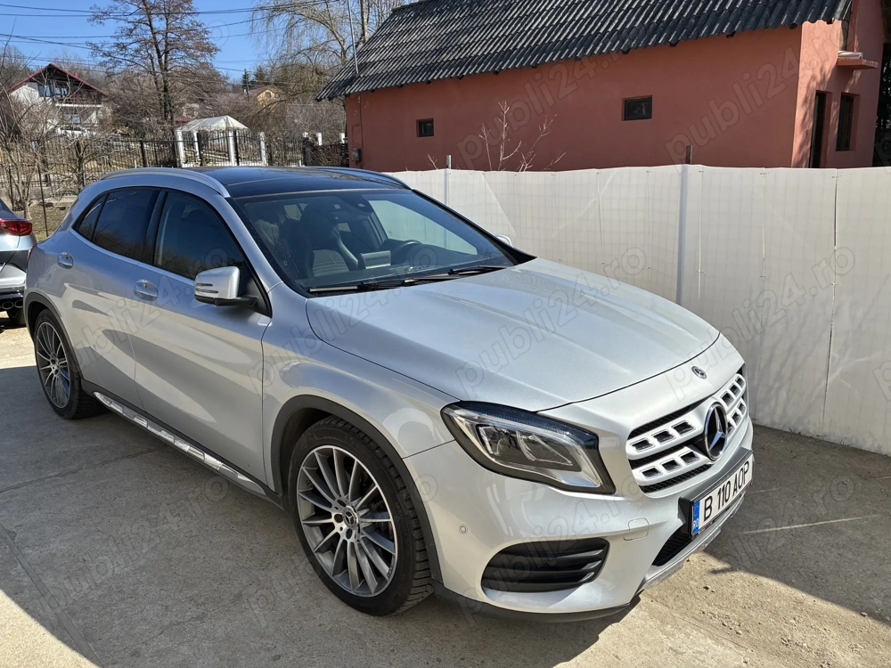 Mercedes-Benz GLA 250 4MATIC 7G-DCT AMG Line