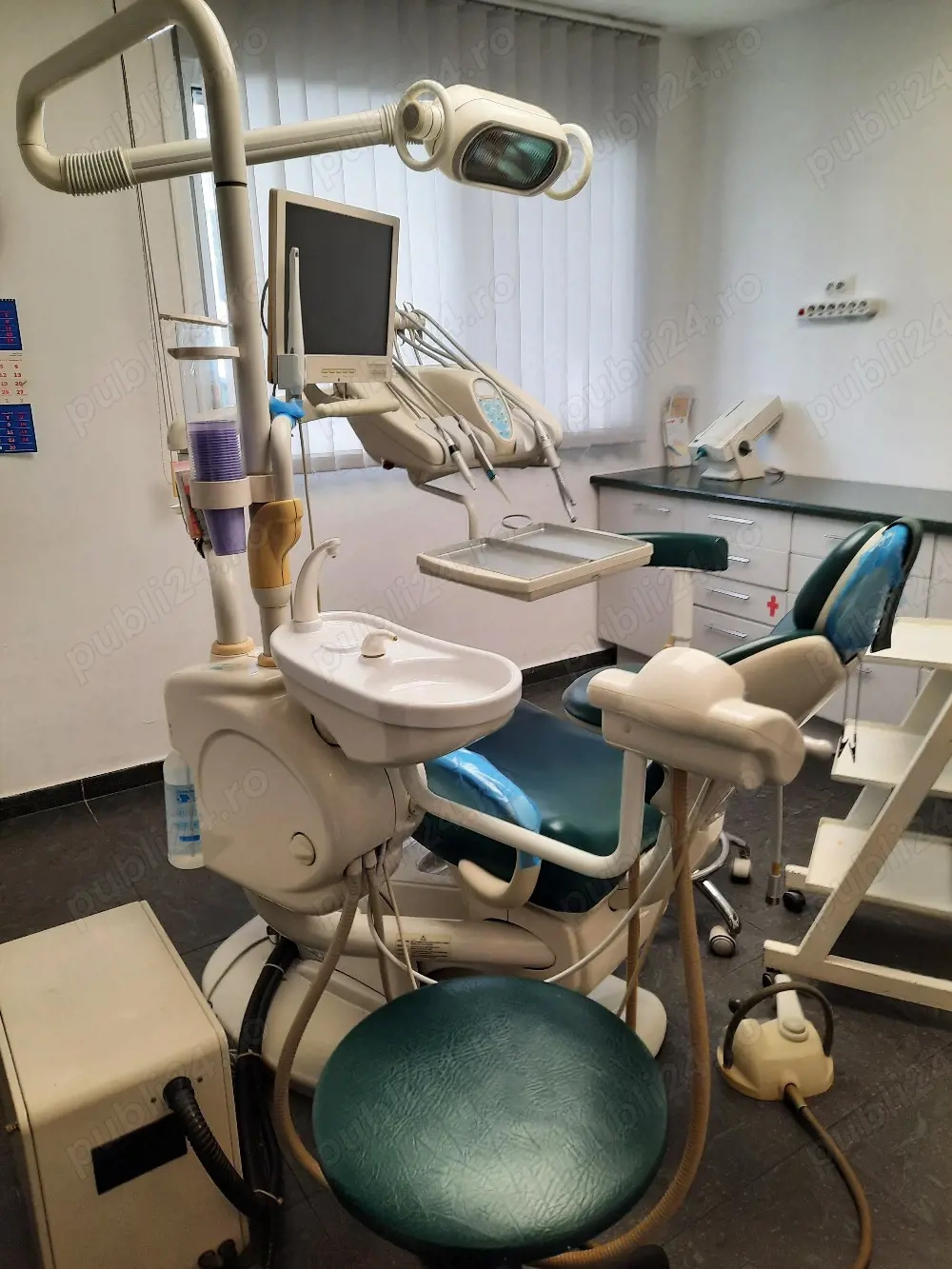 Unit dentar Castellini PumaElli  si instrumentar stomatoligic