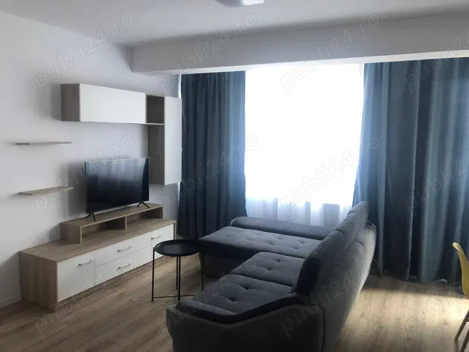 Gorjului,  garsoniera cu centrala proprie