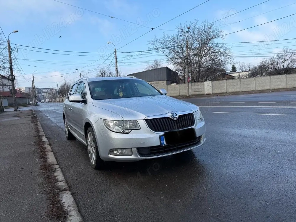 Skoda Superb 2011 2.0 TDI automata