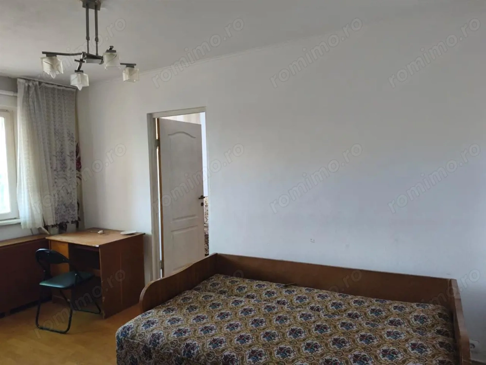 Apartament 3 Camere la Pre #539; De Garsonier #259;  Zon #259; Lini #537;tit #259;