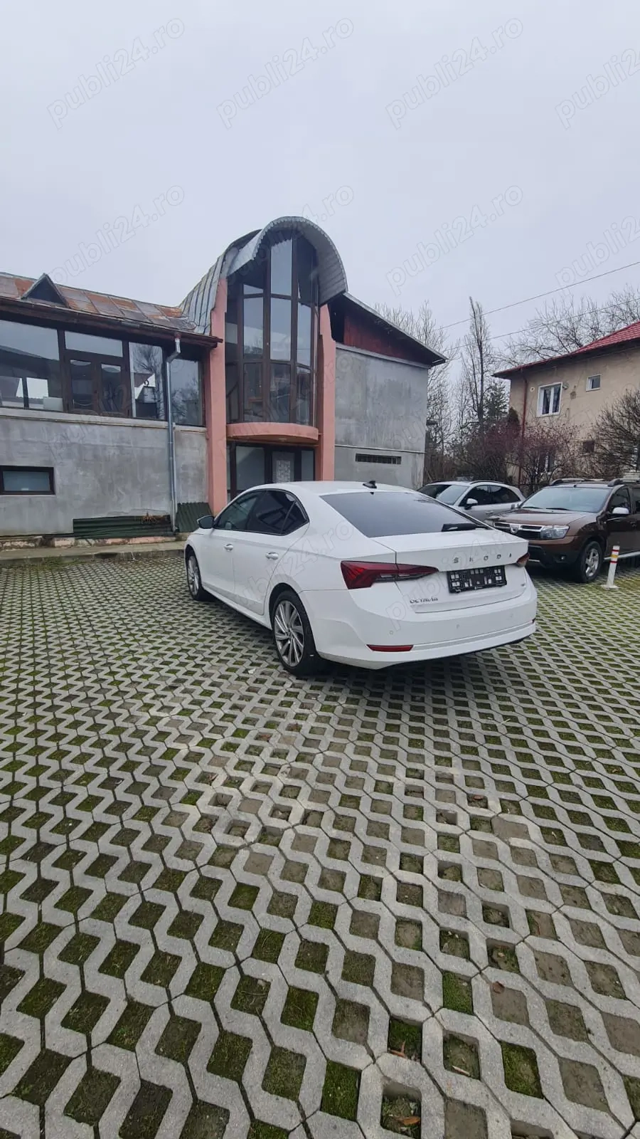 Vând Skoda Octavia  4x4 200 CP -2024 , 30K km 