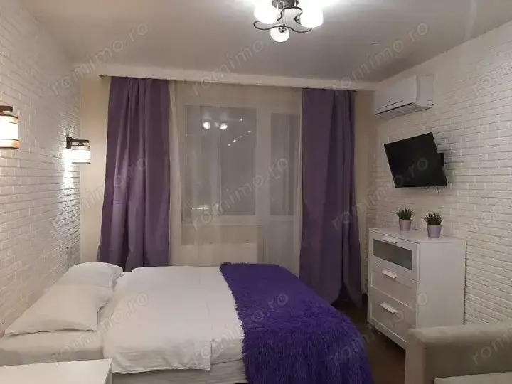Garsoniera in zona Favorit Drumul Taberei