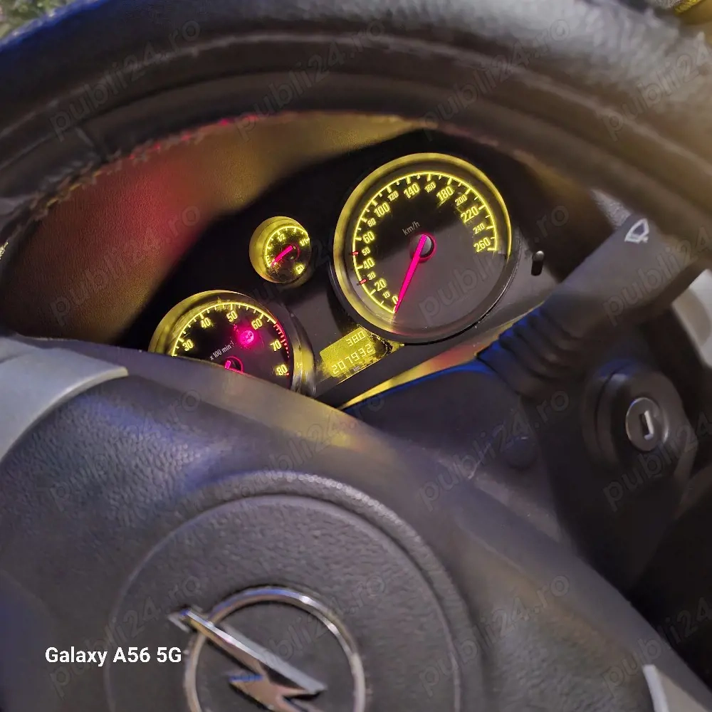 vand autoturism marca opel astra H 