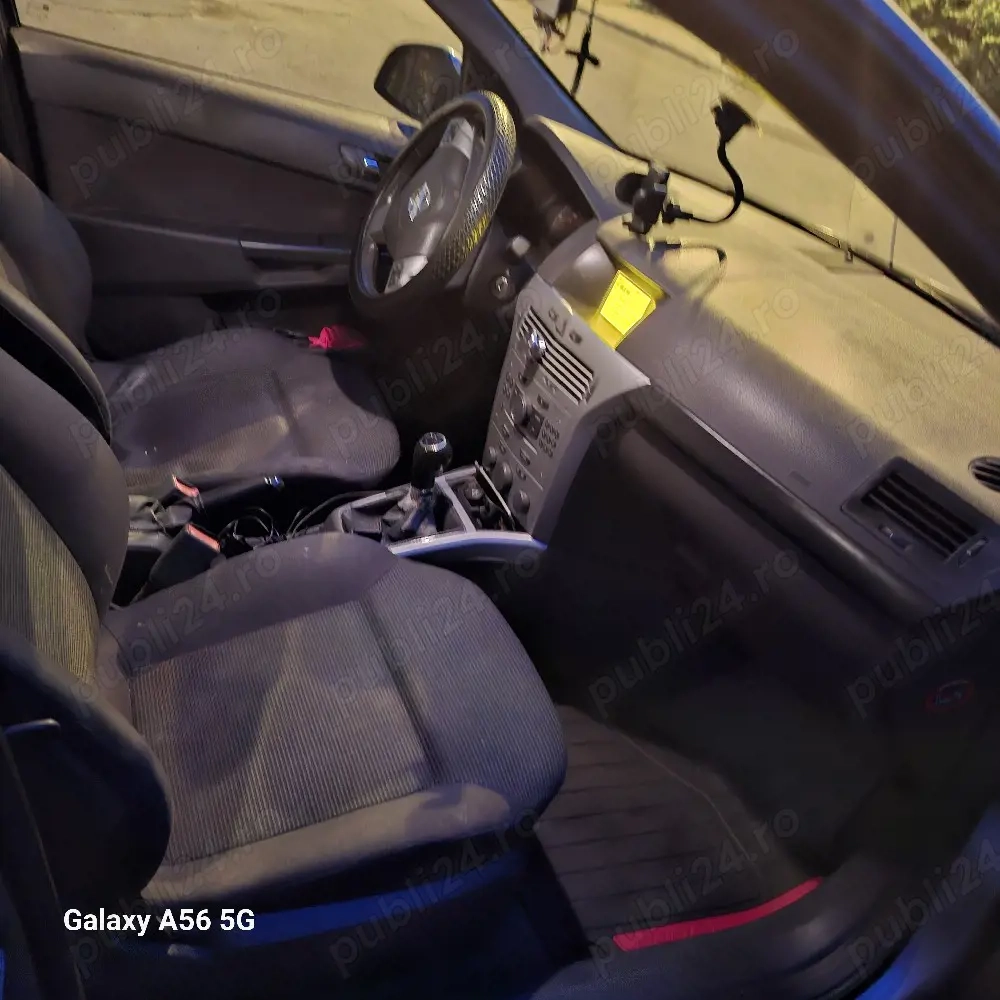 vand autoturism marca opel astra H 