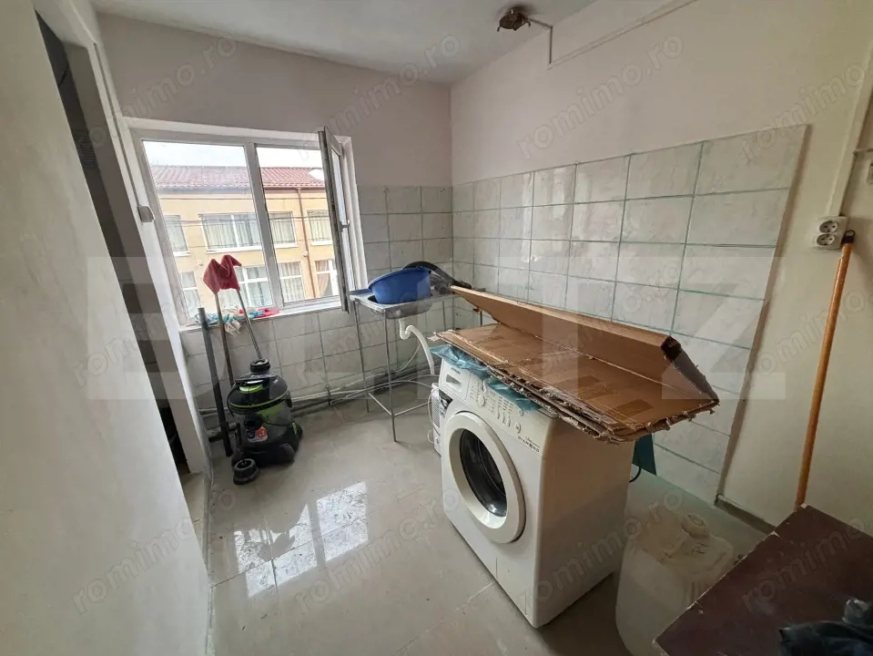 Garsonieră renovată, 17.77 mp, zona Dancu 