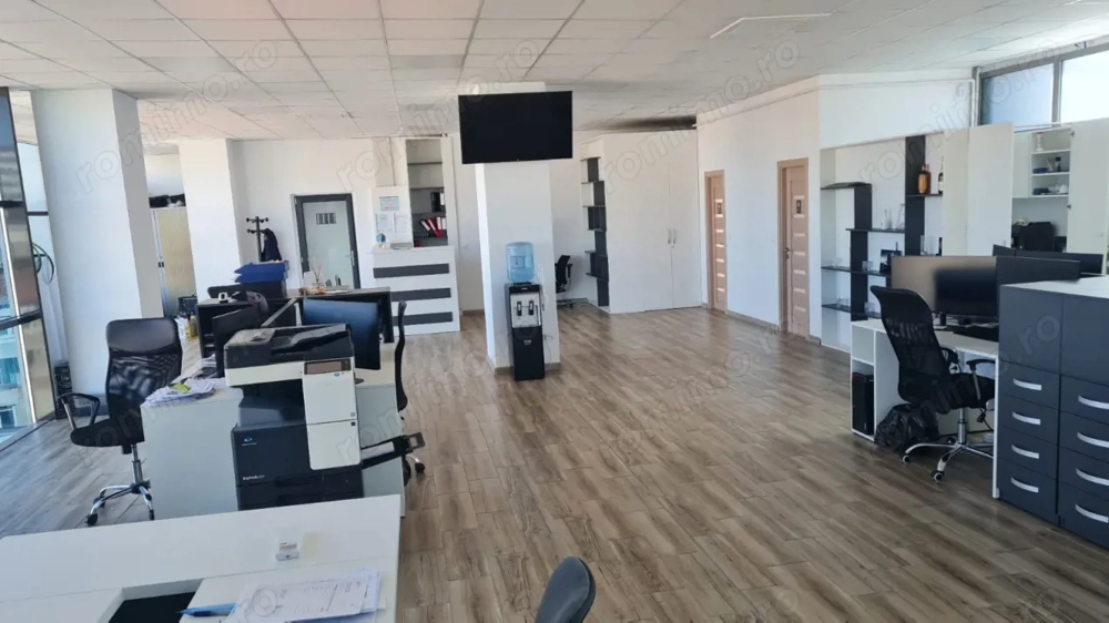 Spațiu birouri modern – 160 mp | Clădire centrală | Open space flexibil