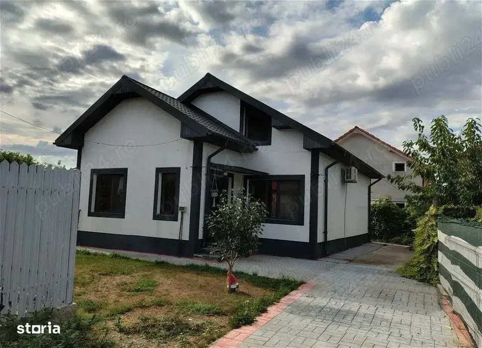 Vand casa Valul lui Traian