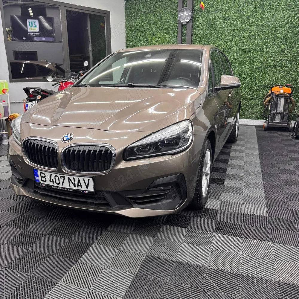 BMW 218i Active Tourer | Premium Exclusive | Super ofertă