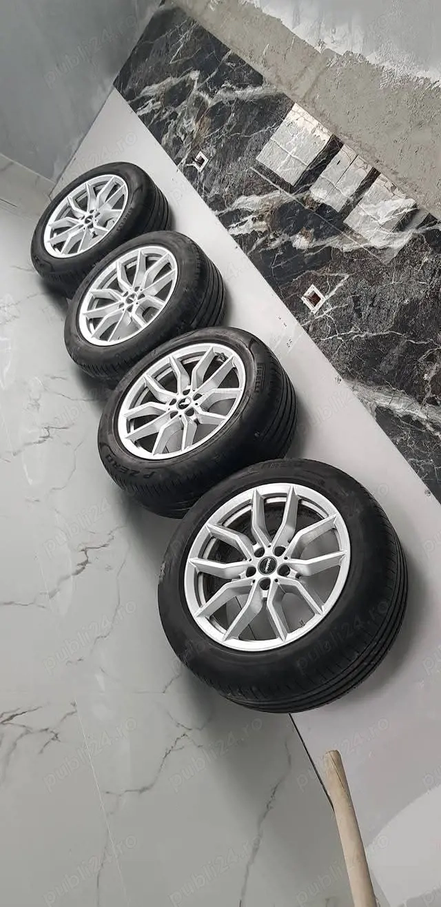 Vand jante cu tot cu anvelope