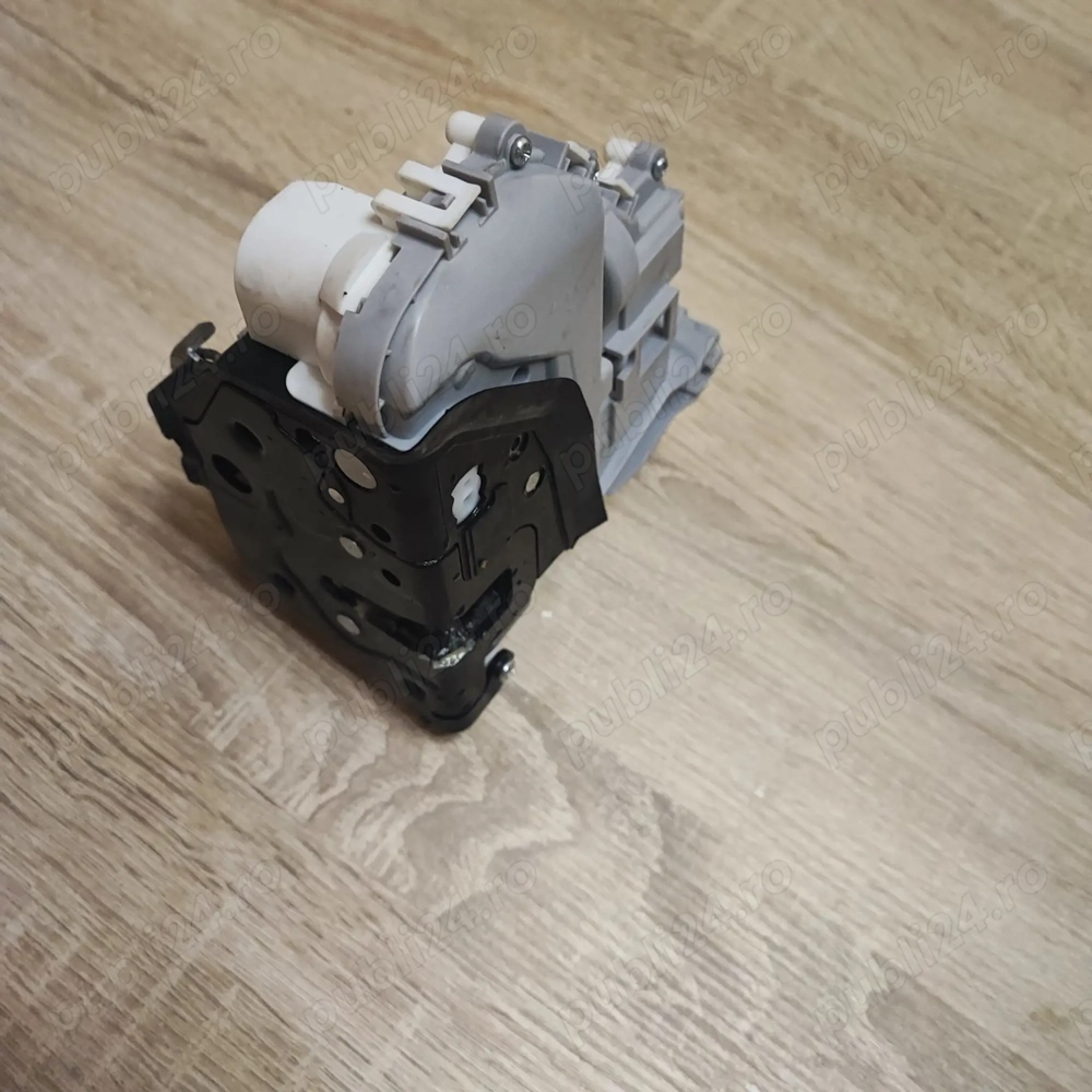 Incuietoare broasca usa fata stanga AUDI SI PASSAT