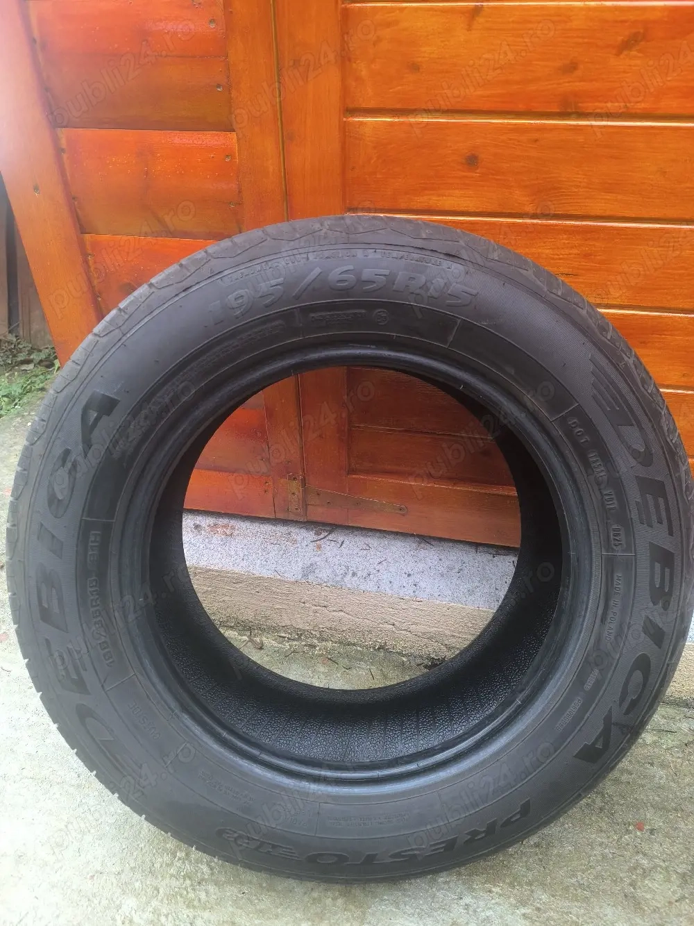 Vând anvelope vara Debica 