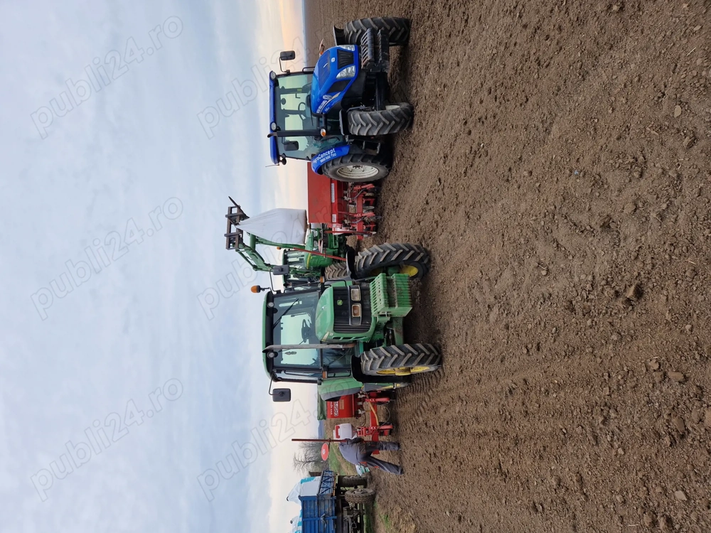 De vânzare JOhn Deere 6330 