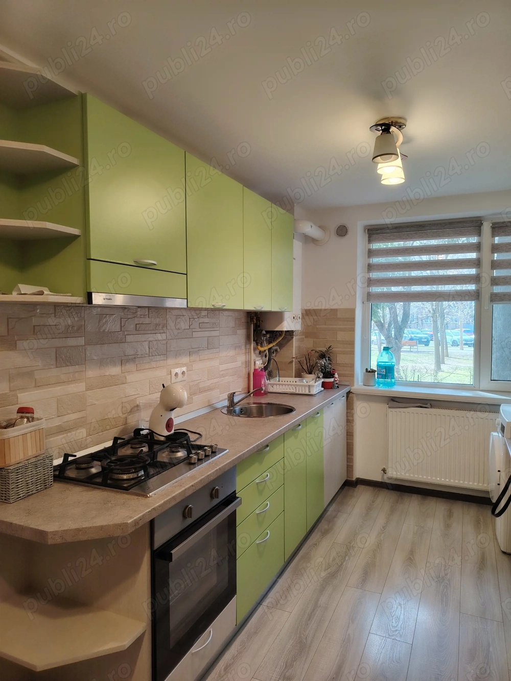 Apartament cu 2 camere 