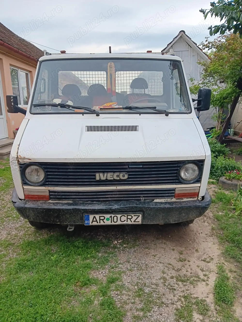 Vând camioneta Iveco basculabila 